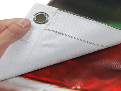 建水喷绘和刀刮布的工艺区别。